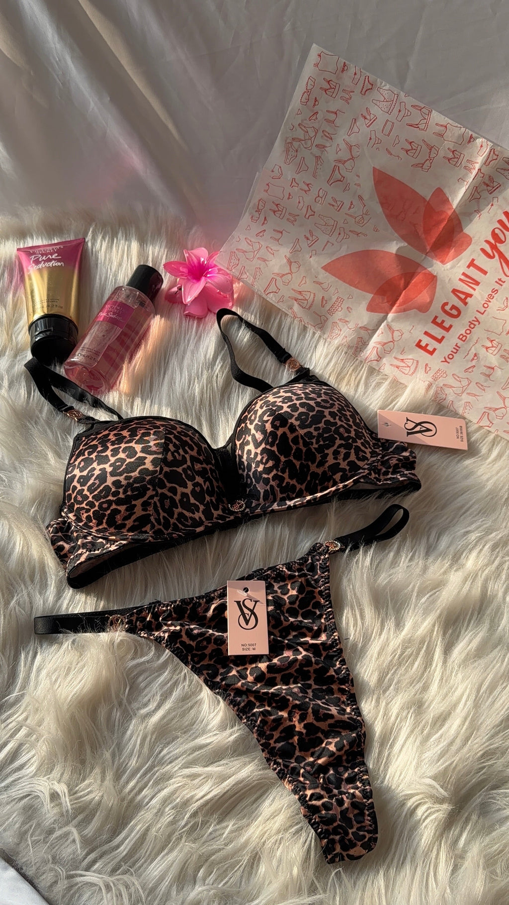 Victoria Secret Bra & Panty Set(R-2)^