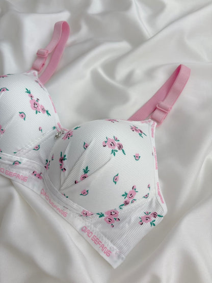 Elegant Push-Up Bra – Comfort & Lift