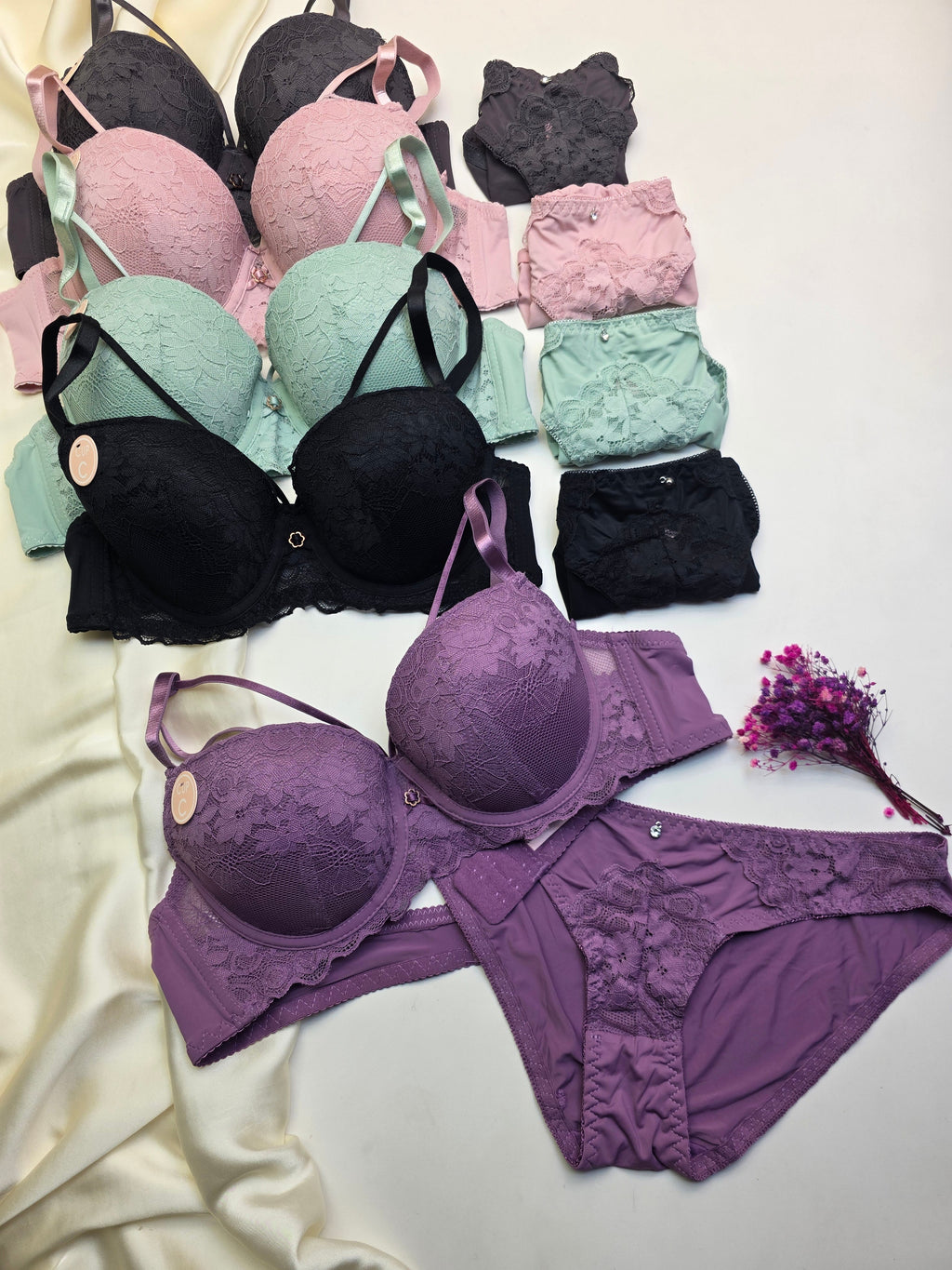(38-44)C Cup Bridal Lace Pattern Padded Pushup Wire Bra & Matching Underwear(R1)