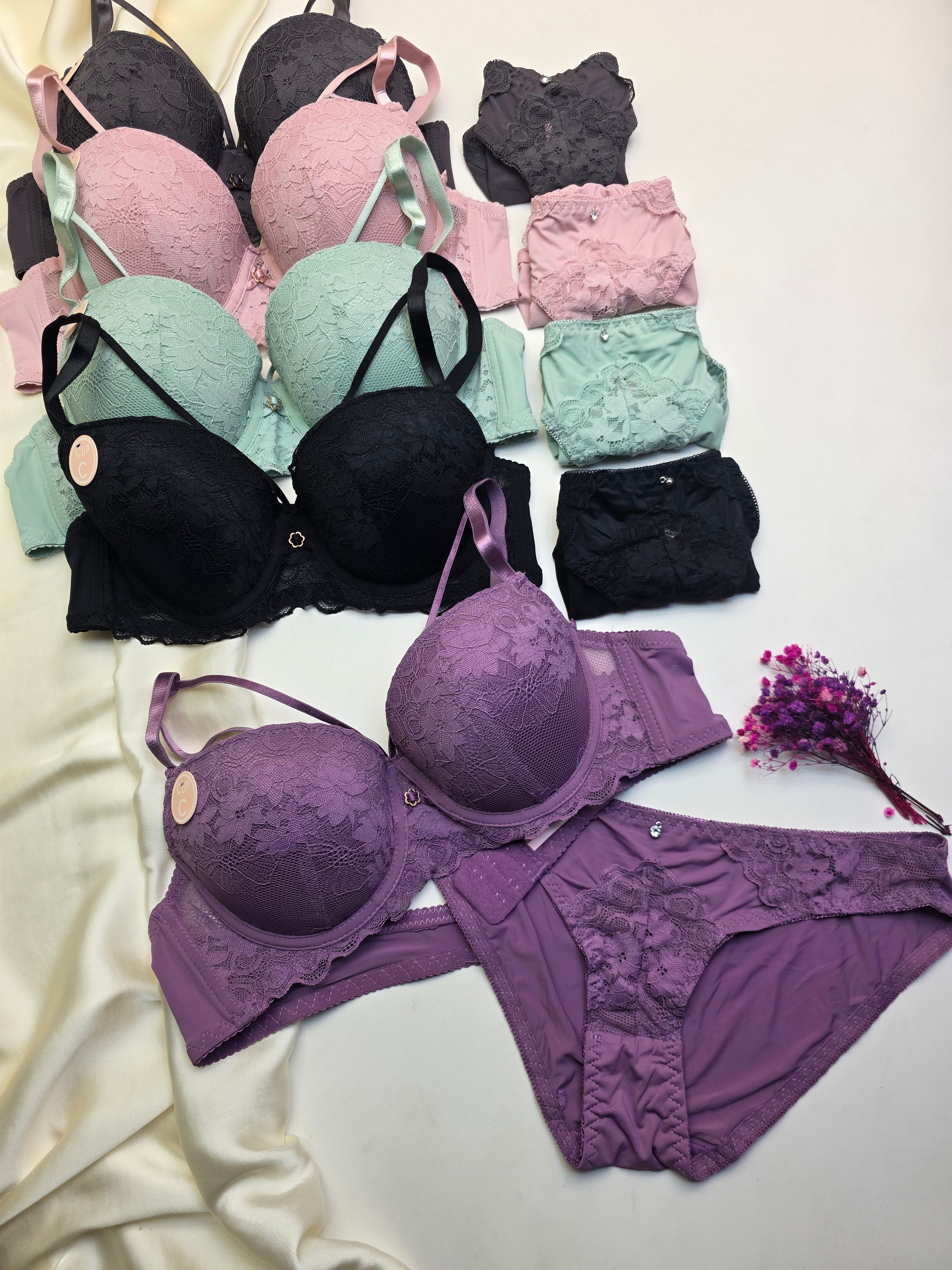 (38-44)C Cup Bridal Lace Pattern Padded Pushup Wire Bra & Matching Underwear(R1)