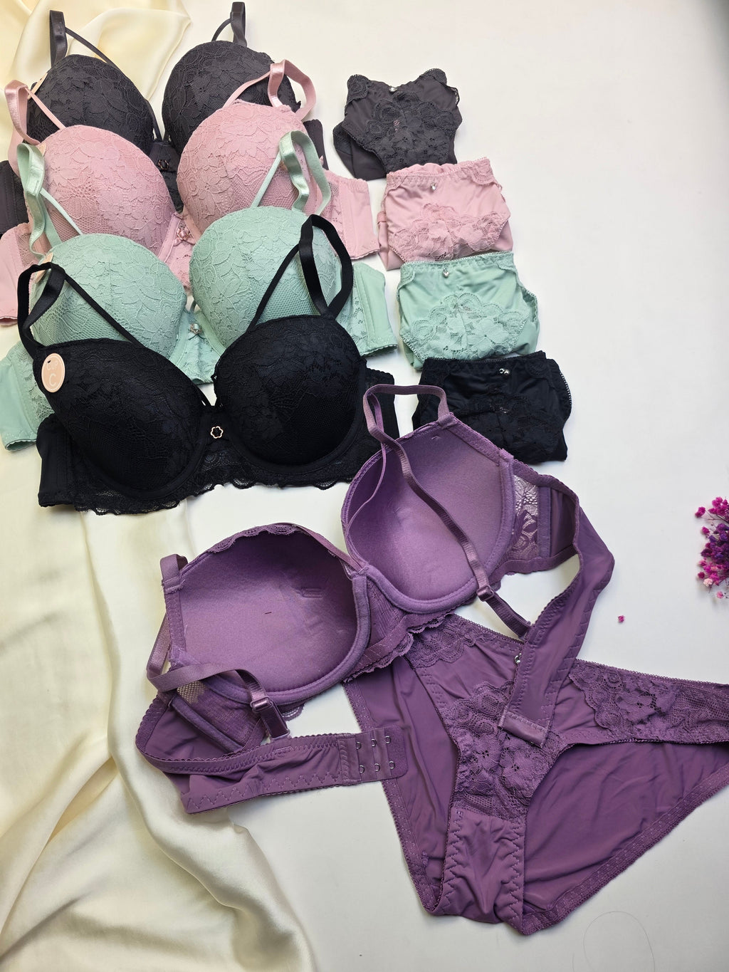 (38-44)C Cup Bridal Lace Pattern Padded Pushup Wire Bra & Matching Underwear(R1)